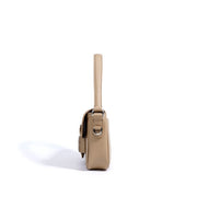 Ismene – Minimalistische Lederschultertasche für Damen mit Faltdeckel – Ansicht 16