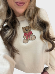 Titania – Teddyjacke für Damen in Sand mit Perlendetails