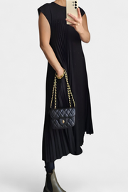 Manuela – Ärmelloses Damenkleid mit Falten und hoher Taille – Ansicht 10