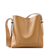 Dorothea – Übergroße Bucket-Schultertasche für Damen aus Leder – Ansicht 5
