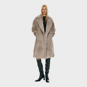 Delaney – Oversized lange Damen-Sherpa-Fleecejacke