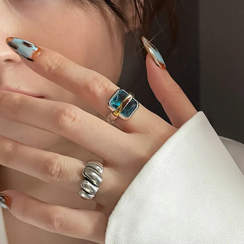 Silberring mit blauem Zirkon – Ansicht 2