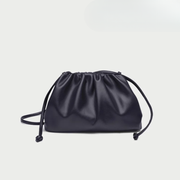 Kenny – Kleine Damen-Handtasche im Dumpling-Design – Ansicht 7