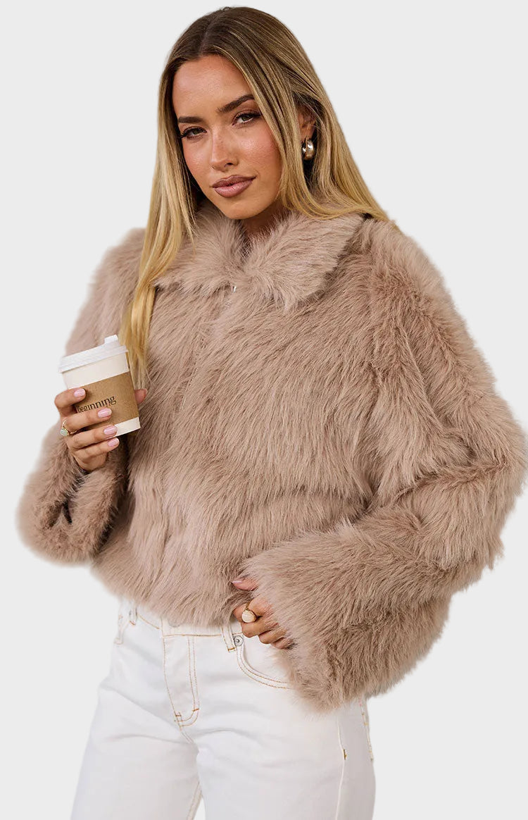 Nero – Hellbraune Damen-Kunstpelzjacke – Ansicht 3