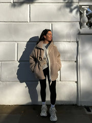 Anastasia – Weiche warme Winterjacke für Damen mit Kapuze – Ansicht 5