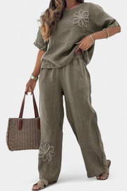 Lockeres Damen-Leinen-Set Natalia mit floraler Stickerei – Ansicht 4