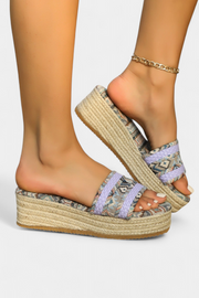 Flache Damen-Sandalen Dorotea mit Doppelriemen und Ethno-Sohle – Ansicht 4