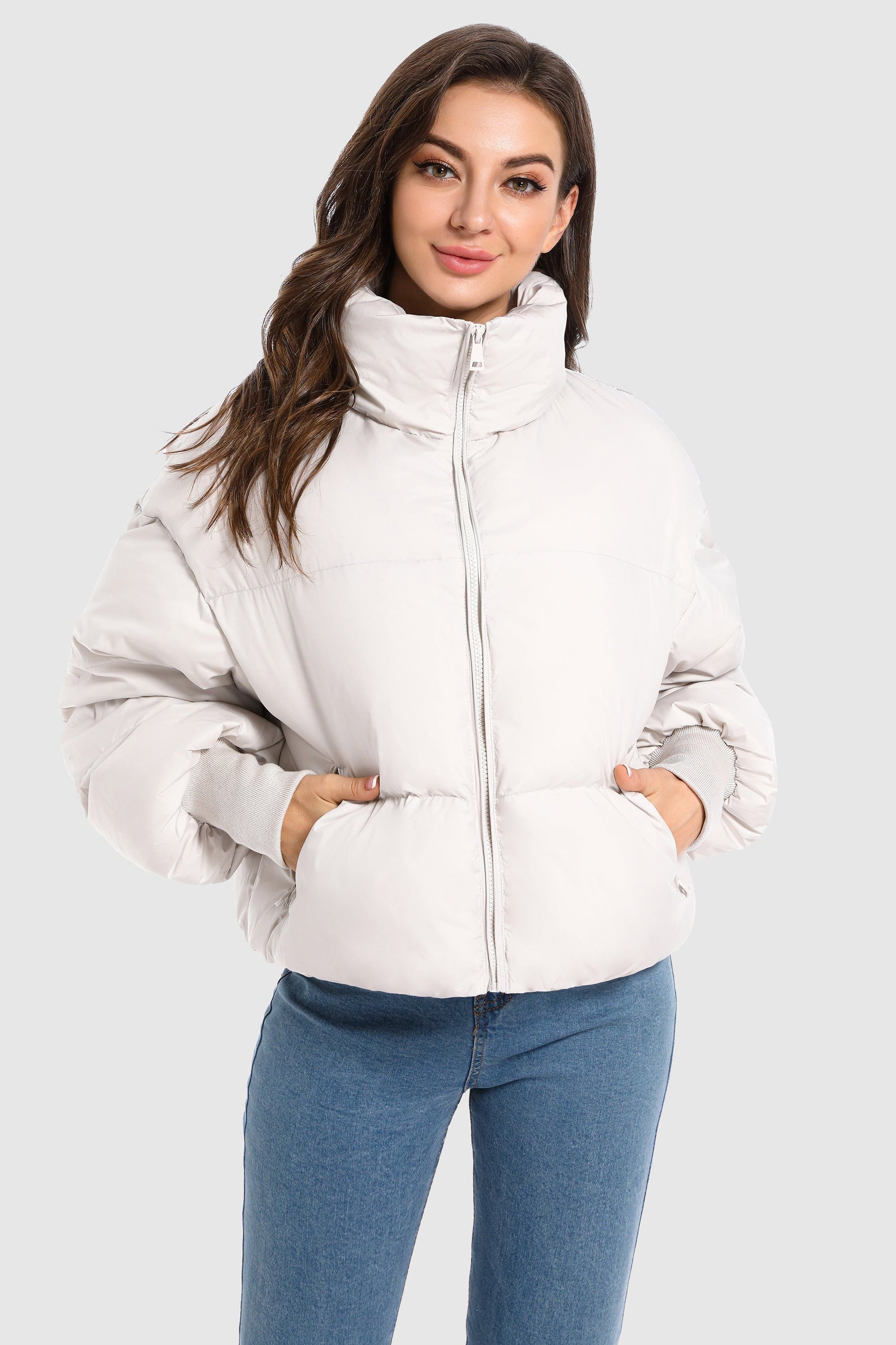 Dela – Kurzer Oversize-Daunenmantel für Damen – Ansicht 96