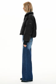 Dela – Kurzer Oversize-Daunenmantel für Damen – Ansicht 12