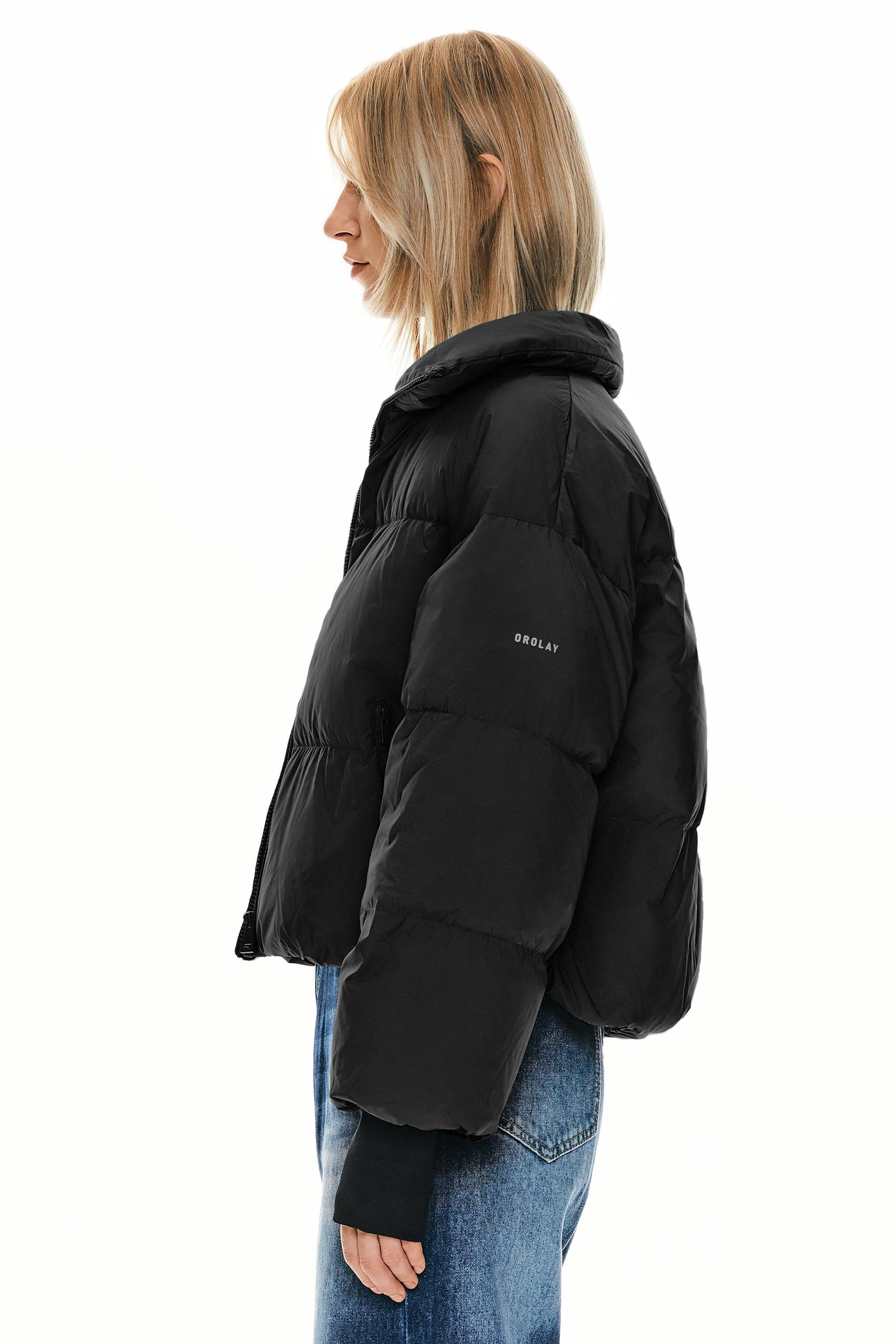 Dela – Kurzer Oversize-Daunenmantel für Damen – Ansicht 14