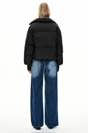 Dela – Kurzer Oversize-Daunenmantel für Damen – Ansicht 13