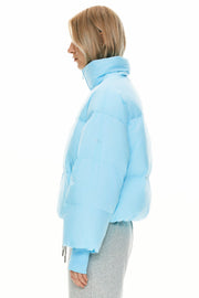 Dela – Kurzer Oversize-Daunenmantel für Damen – Ansicht 68