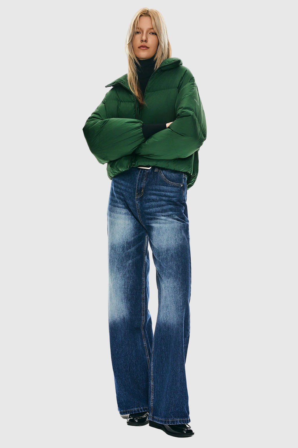 Γυναικείο κοντό oversized πουπουλένιο παλτό Dela