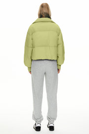 Dela – Kurzer Oversize-Daunenmantel für Damen – Ansicht 55