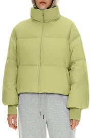 Dela – Kurzer Oversize-Daunenmantel für Damen – Ansicht 56