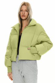 Dela – Kurzer Oversize-Daunenmantel für Damen – Ansicht 51