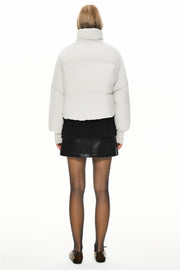 Dela – Kurzer Oversize-Daunenmantel für Damen – Ansicht 76