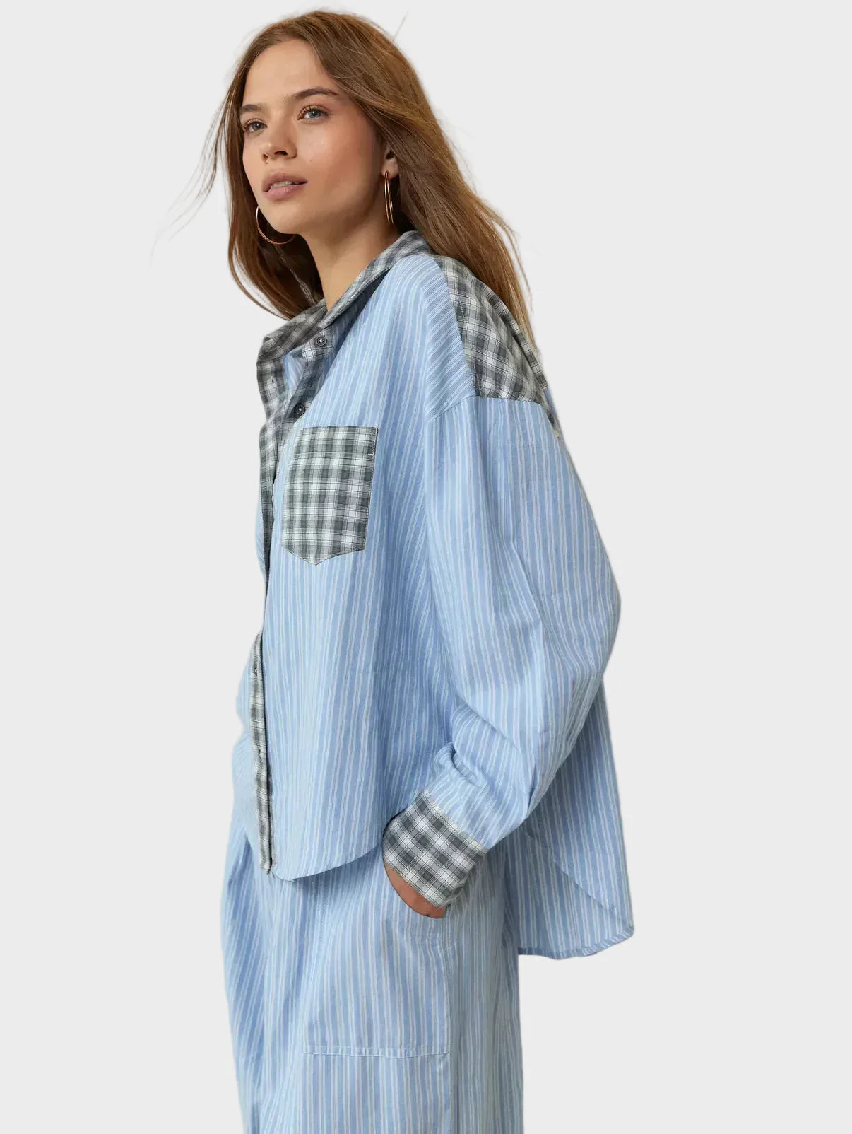 Sarah – Damen-Pyjama-Set mit Oberteil und Hose – Ansicht 7