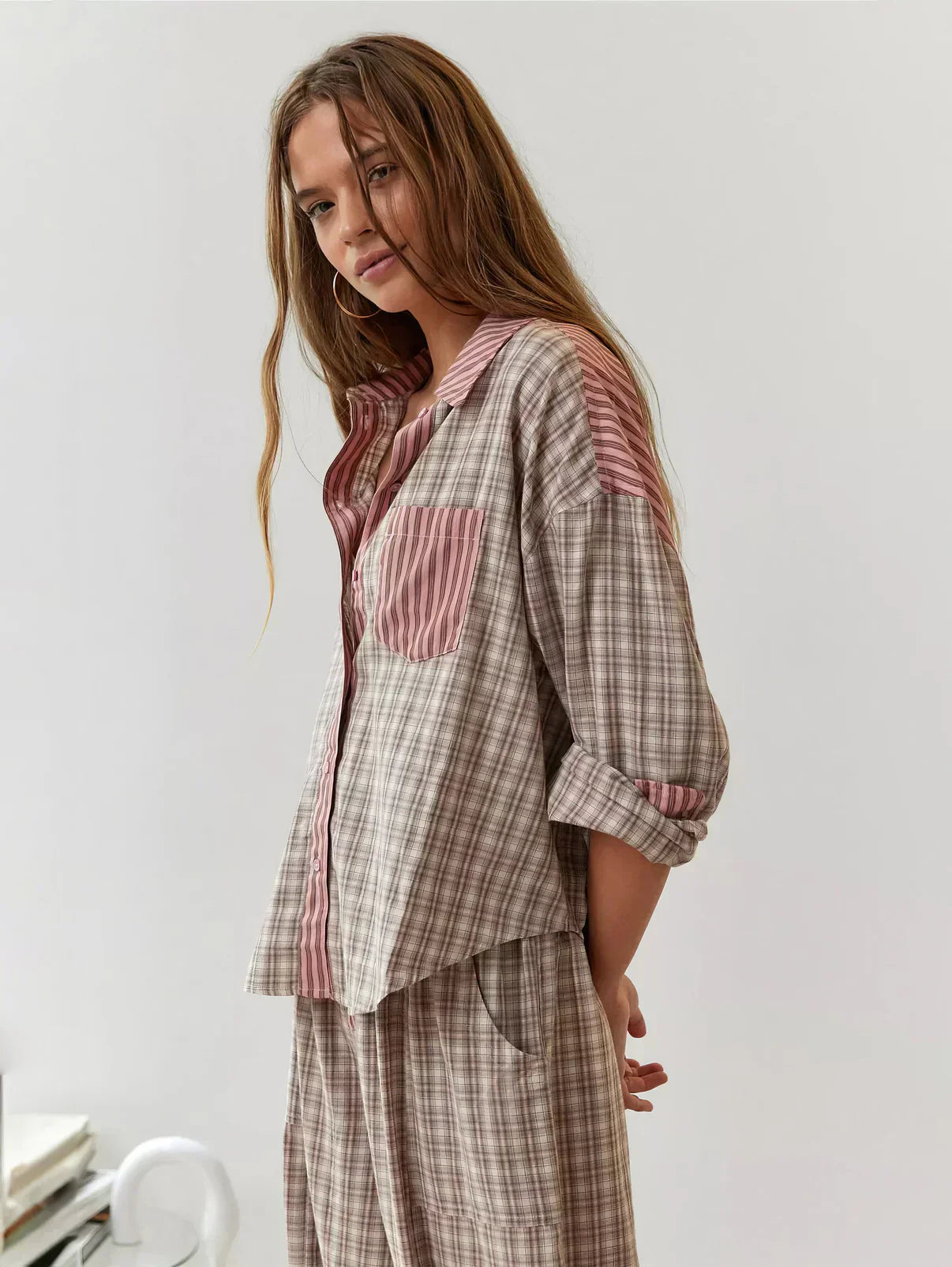 Sarah – Damen-Pyjama-Set mit Oberteil und Hose – Ansicht 2