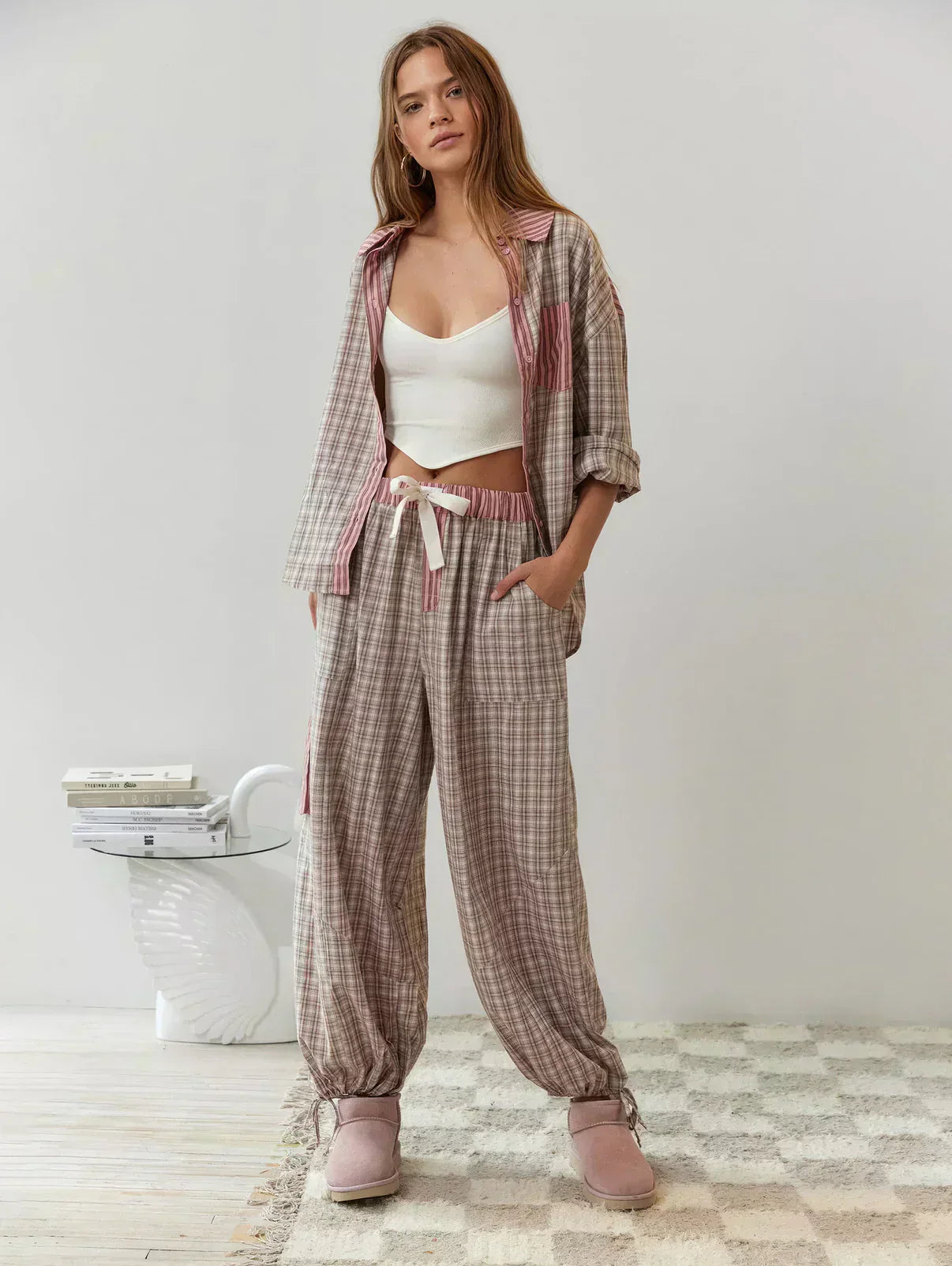 Sarah – Damen-Pyjama-Set mit Oberteil und Hose – Ansicht 4