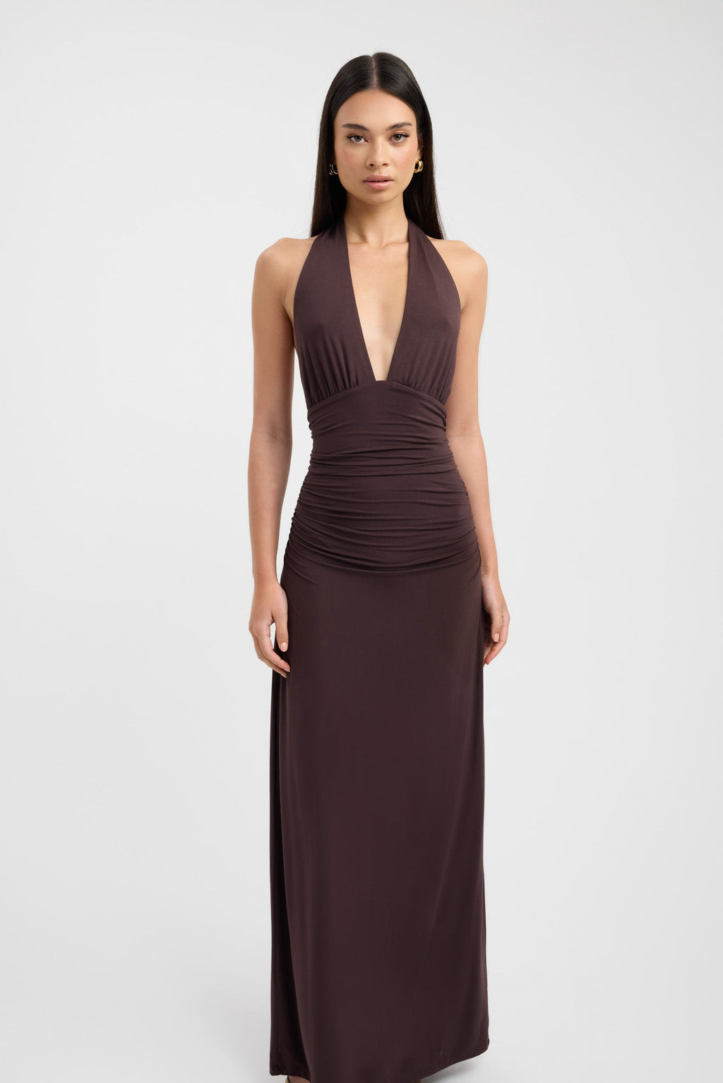 Sariah – Elegantes Neckholder-Maxikleid