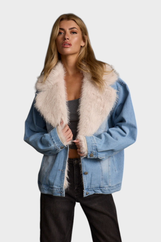 Rylee – Jeansjacke für Damen mit Kunstpelzbesatz