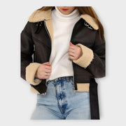 Ines – Moderne gefütterte Lederjacke für Damen mit Gürtel – Ansicht 4