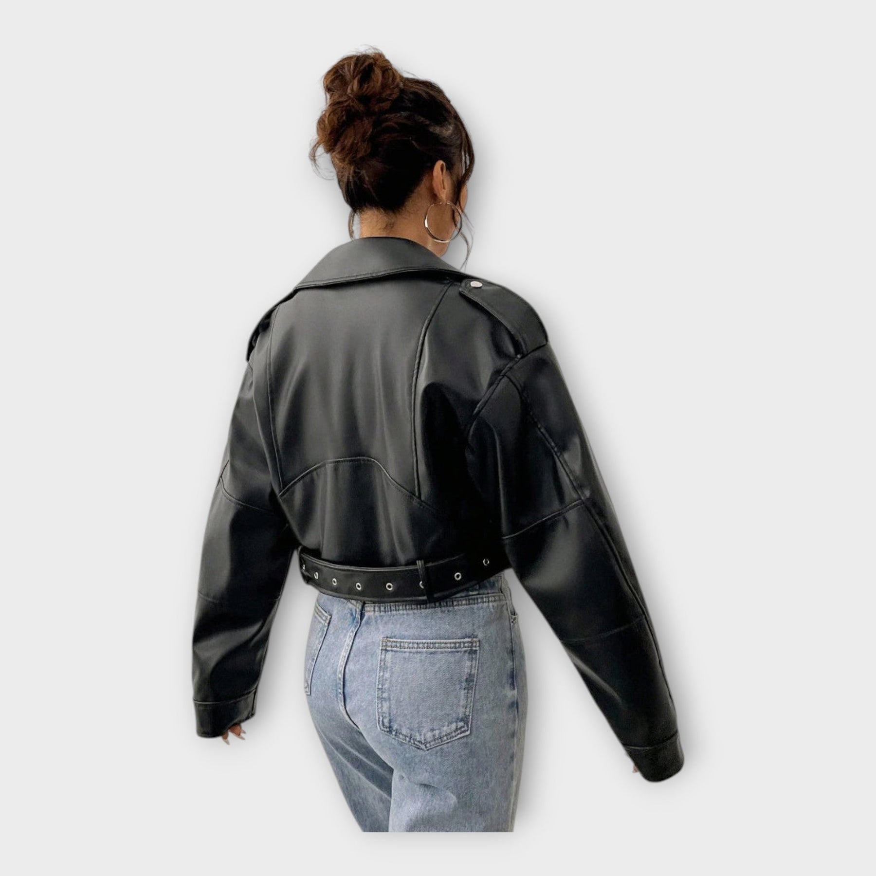 Yasmine – Kurze Lederjacke für Damen mit Gürtel – Ansicht 2