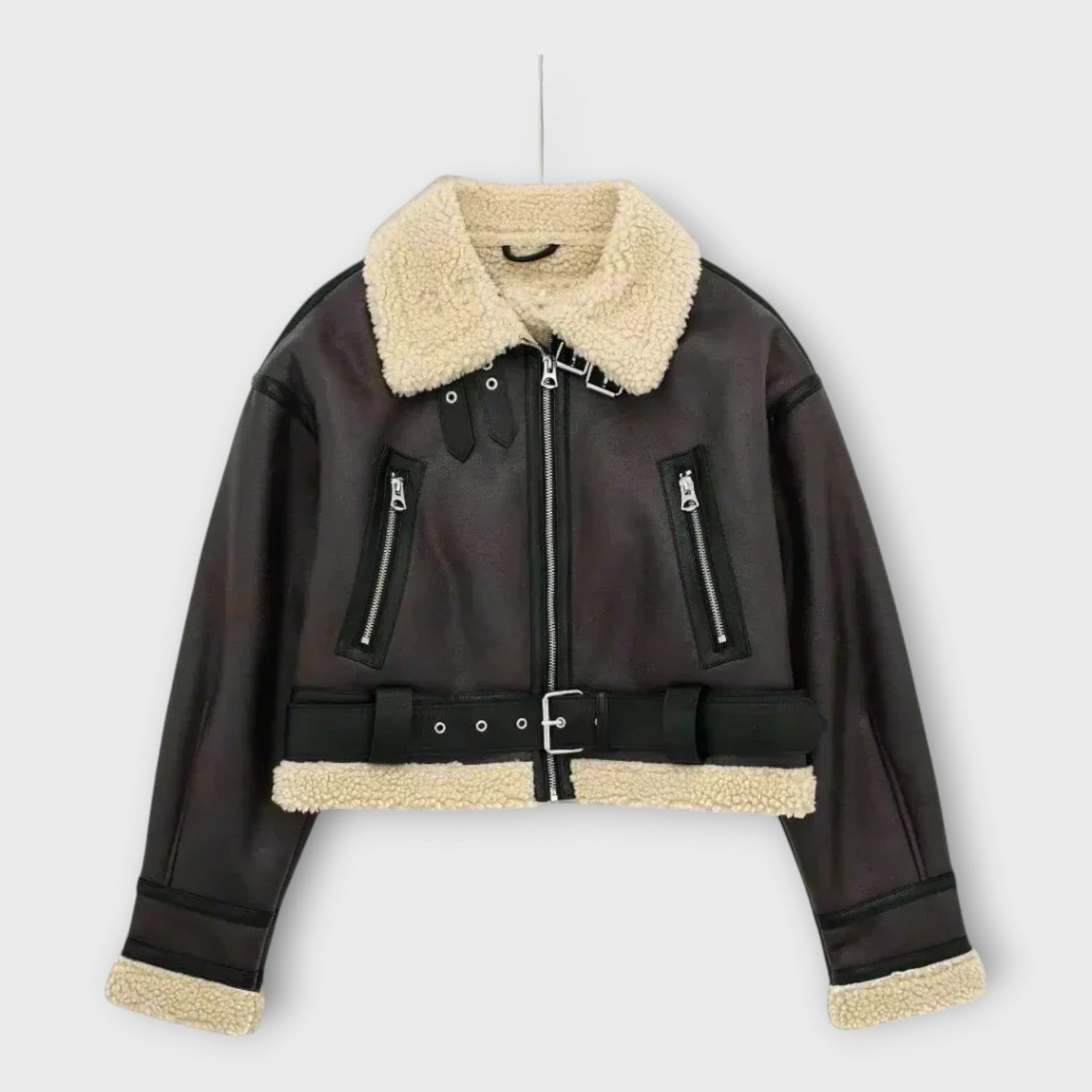 Aurelie – Kurze Lederjacke für Damen mit Fellbesatz und Gürtel