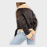 Ines – Moderne gefütterte Lederjacke für Damen mit Gürtel – Ansicht 3