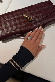 Melanie – Clutch-Tasche mit goldenem Knotendetail – Ansicht 3