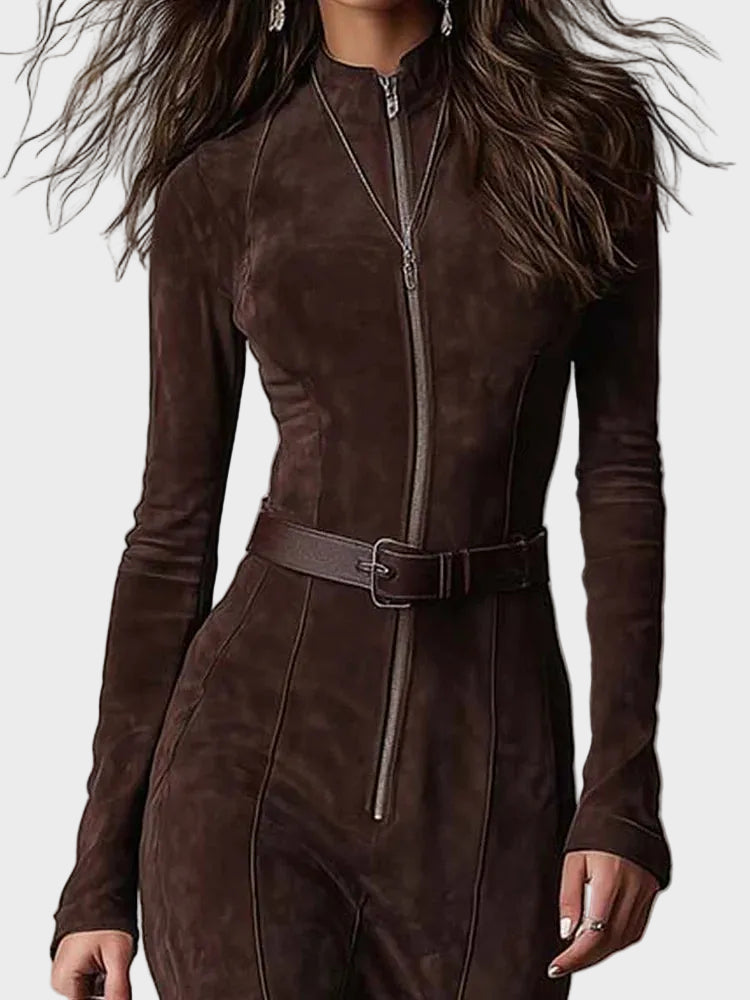 Lauren – Braunes Maxikleid für Damen mit Reißverschluss und Gürtel – Ansicht 5