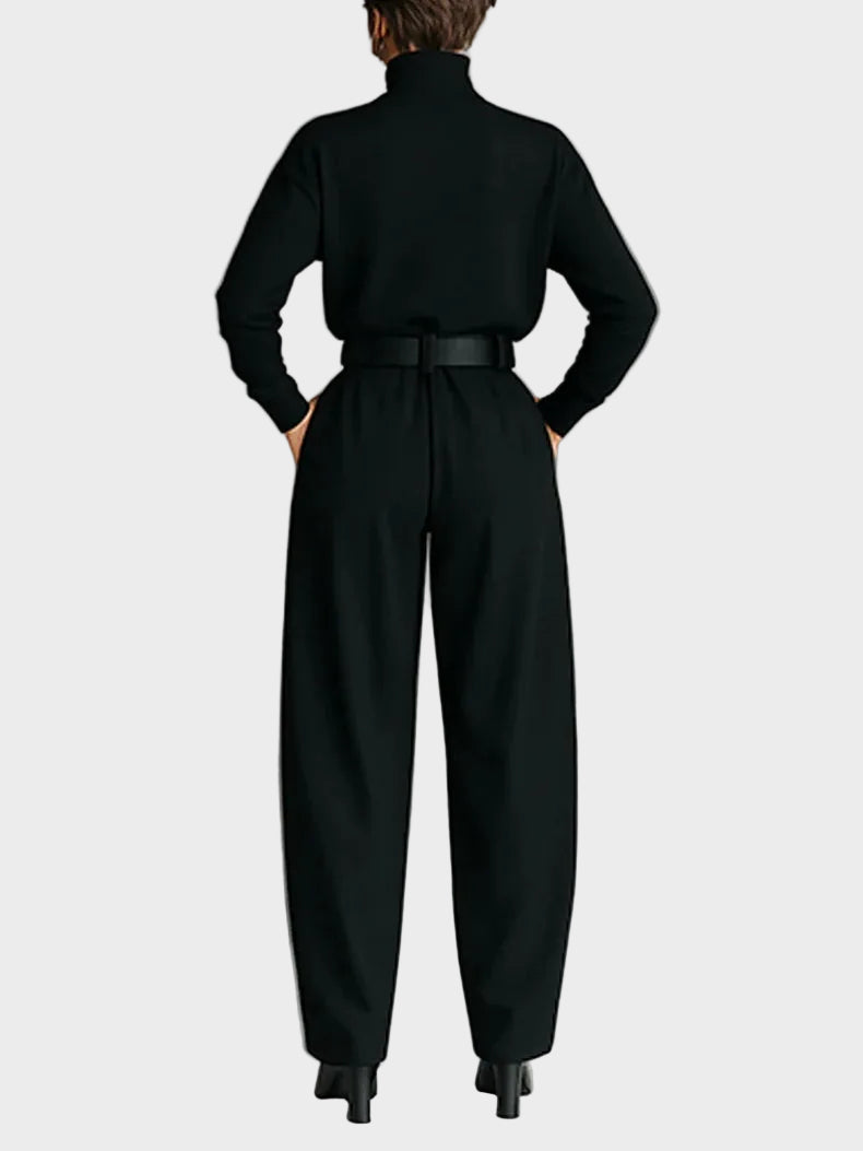 Amara – Schwarzes Damen-Set mit Rollkragenbluse und gerader Hose – Ansicht 2