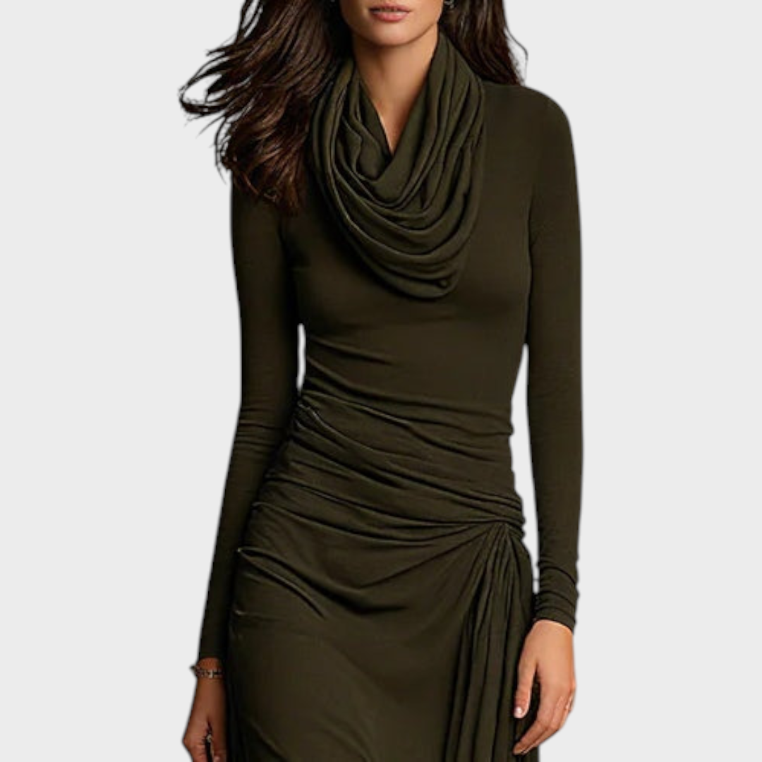 Leah – Olivgrünes Strick-Maxikleid mit Falten
