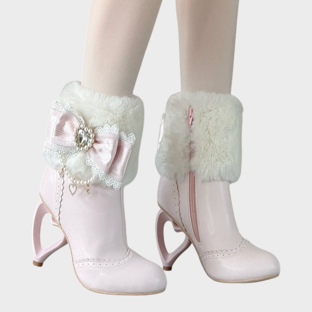 Candy | Herzförmige Stiefeletten mit Absatz in Pink Sakura