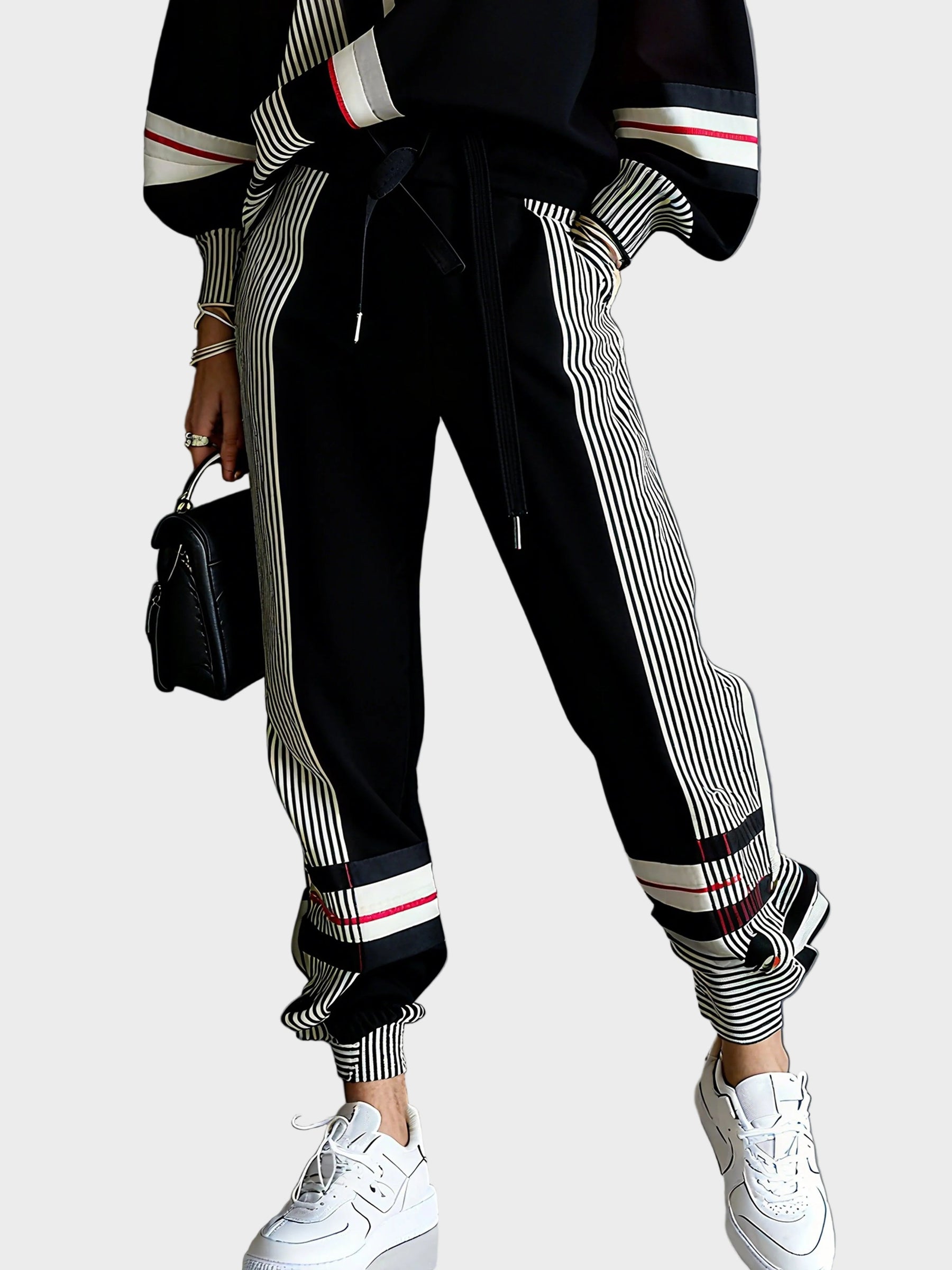 Cirilla – Kapuzenpullover mit abstraktem geometrischem Muster – Ansicht 4