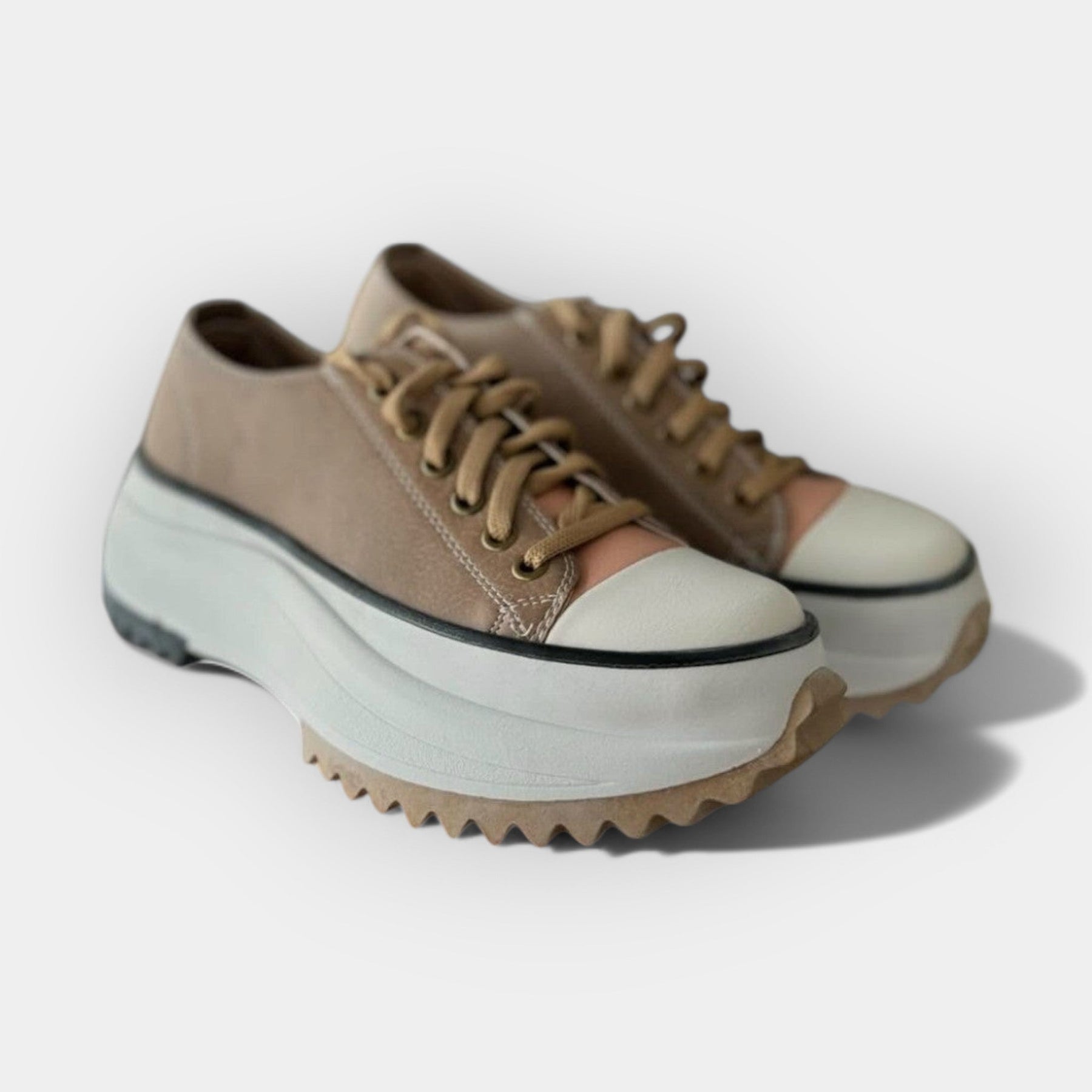 Moderne Sportschuhe für Damen mit dicker ergonomischer Sohle – Ansicht 3