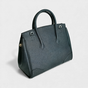 Petrina – Schwarze Ledertasche für Damen mit Schulterriemen – Ansicht 2