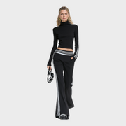 Rowena – Sportliches Damen-Set mit Stehkragen-Bluse und weiter Hose – Ansicht 3