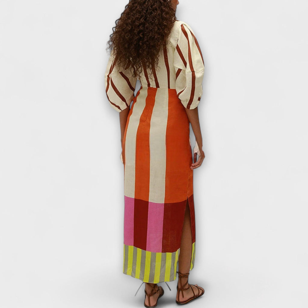 Kaya – Maxikleid mit Cut-out und Puffärmeln