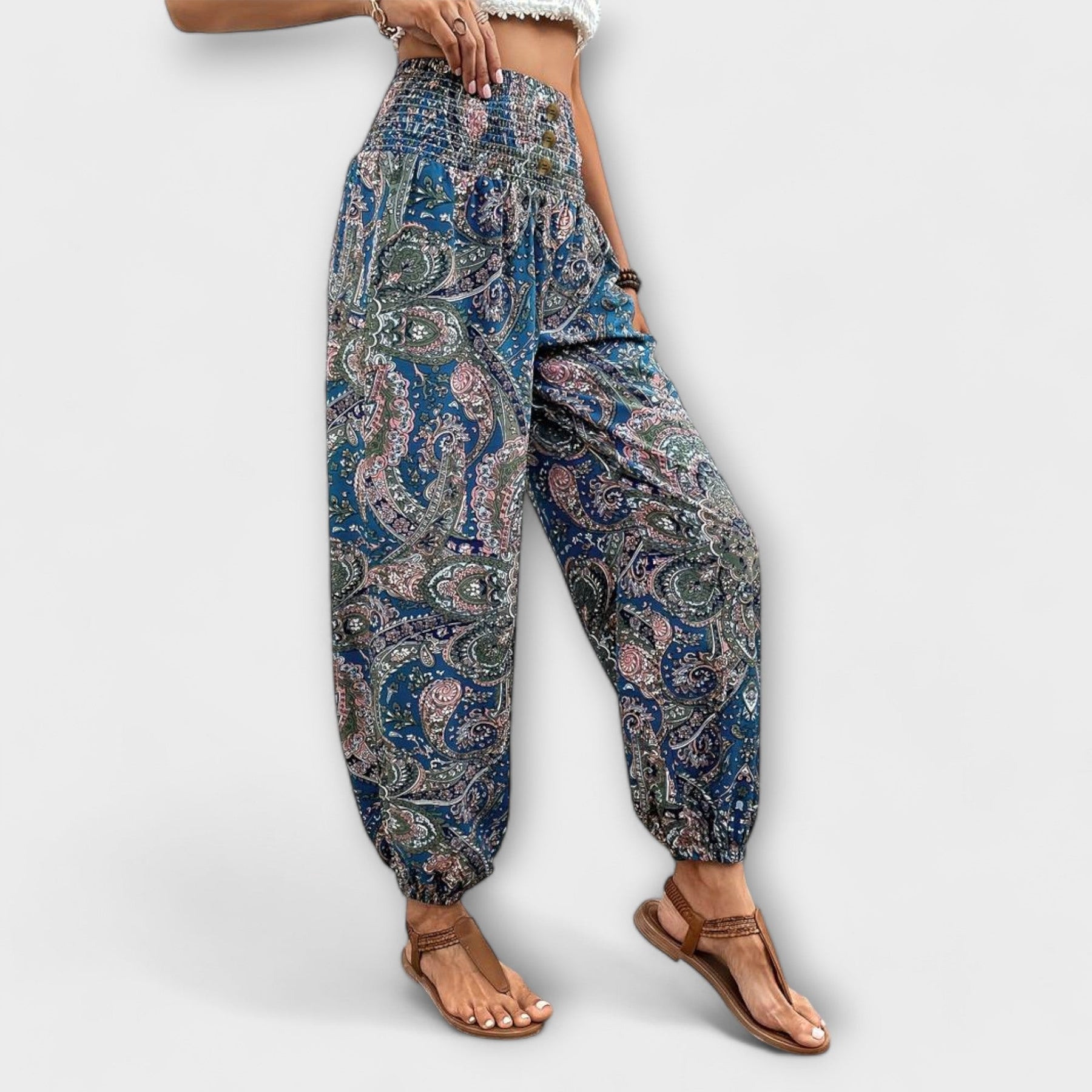 Scarlett – Folklore-Hose für Damen mit Ethnomuster – Ansicht 9