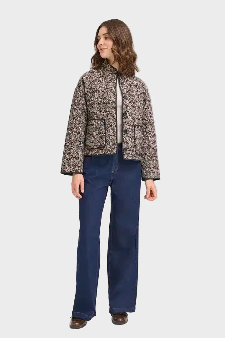 Lara – Damenjacke mit Paisley-Muster – Ansicht 5