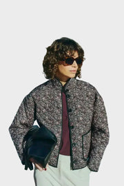 Lara – Damenjacke mit Paisley-Muster