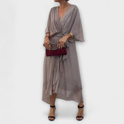 Amoura – Chiffonkleid für Damen mit tiefem V-Ausschnitt – Ansicht 6