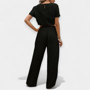 Stilvolles Damen-Set in lockerer Passform mit kurzem Oberteil und High-Waist-Hose – Ansicht 16