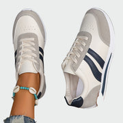 Leichte Damen-Sneaker in Weiß mit blauen Streifen – Ansicht 2