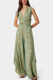 Leandra – Wickel-Jumpsuit für Damen mit Blumenmuster in Grün – Ansicht 2