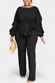 Bezauberndes zweiteiliges Damen-Set mit Rüschentop und Hose – Ansicht 5