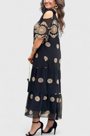 Cathy – Sommerkleid für Damen aus Netzstoff mit Schlitzen – Ansicht 2