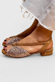 Damen-Sandalen Dobrava mit Glitzerdetails und niedrigem Absatz – Ansicht 2
